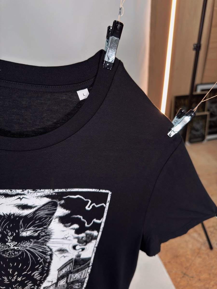 The Walking Cat: Kuschelig. Untot. Überall Haare. - DON CAMEO